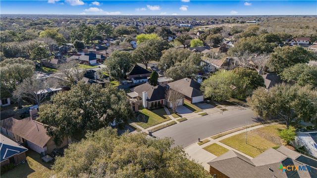 223 Spur Drive, Victoria, TX 77904