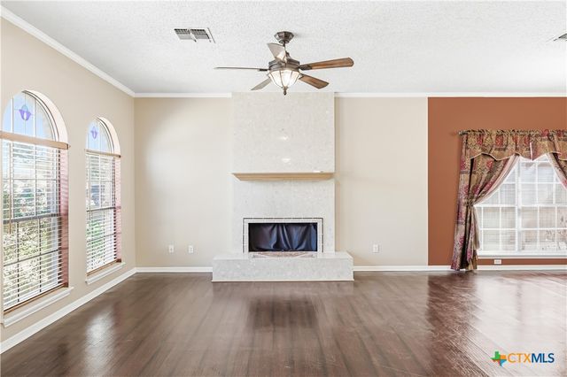 223 Spur Drive, Victoria, TX 77904