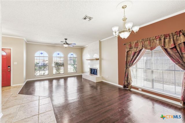 223 Spur Drive, Victoria, TX 77904