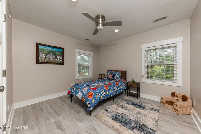 2118 Old Savannah Road, Burgaw, NC 28425