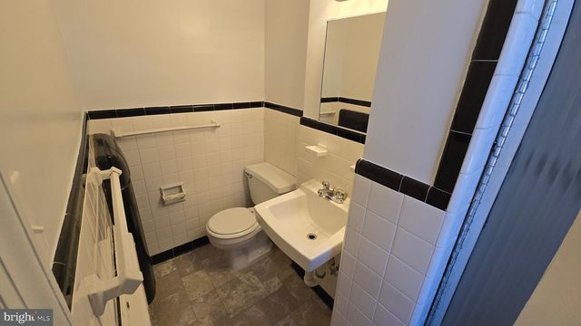 3906 GLEN AVE, Baltimore, MD 21215