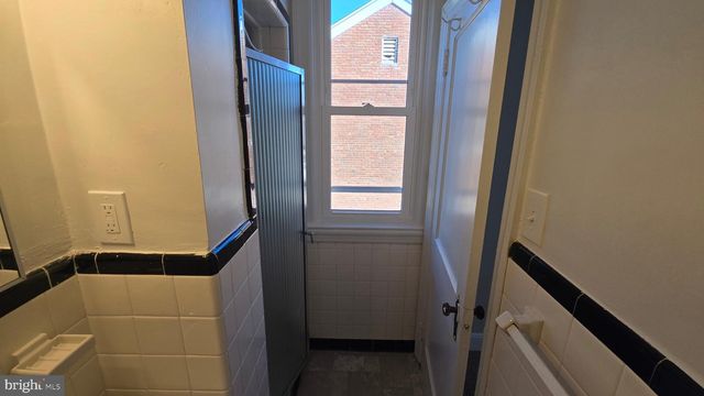 3906 GLEN AVE, Baltimore, MD 21215