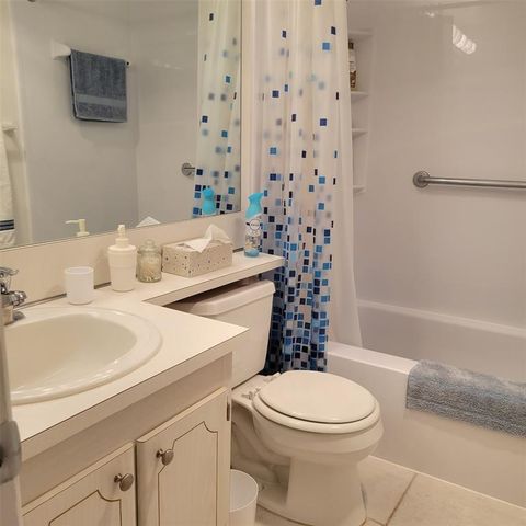 351 Markham P 351, Deerfield Beach, FL 33442