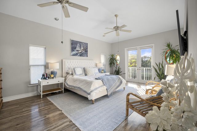 122 Lighthouse Drive, Jupiter Inlet Colony, FL 33469