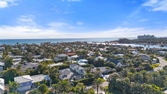 122 Lighthouse Drive, Jupiter Inlet Colony, FL 33469