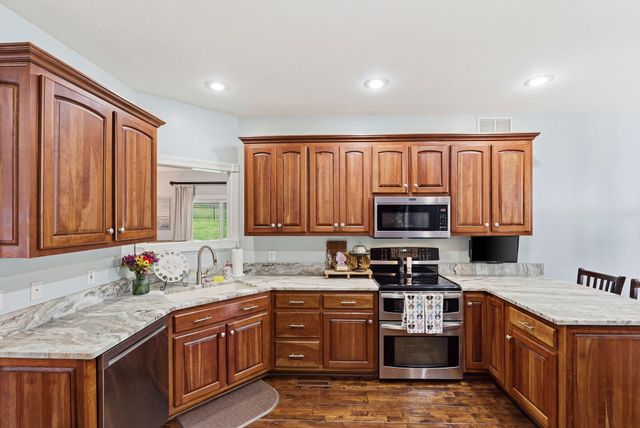 911 Wheatfield Road, Harrodsburg, KY 40330