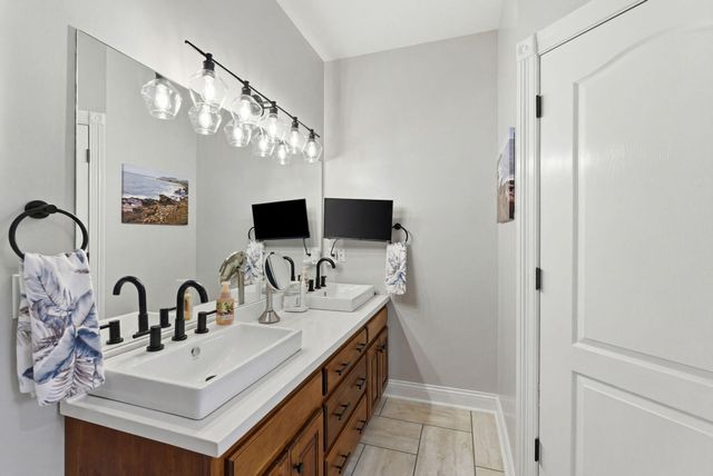 911 Wheatfield Road, Harrodsburg, KY 40330