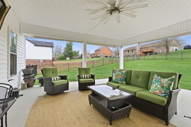 911 Wheatfield Road, Harrodsburg, KY 40330