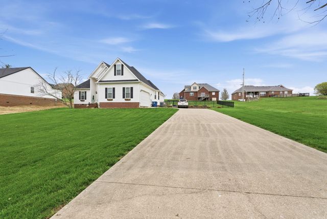 911 Wheatfield Road, Harrodsburg, KY 40330