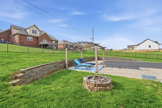 911 Wheatfield Road, Harrodsburg, KY 40330