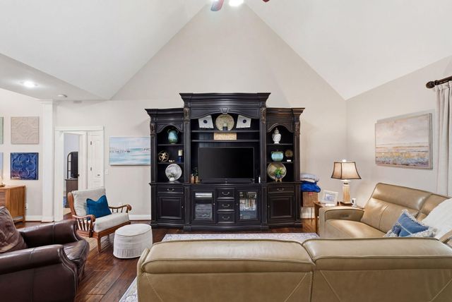 911 Wheatfield Road, Harrodsburg, KY 40330