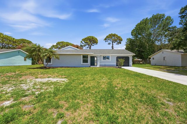 1343 SE Vestridge Lane, Port St. Lucie, Port St Lucie, FL 34952