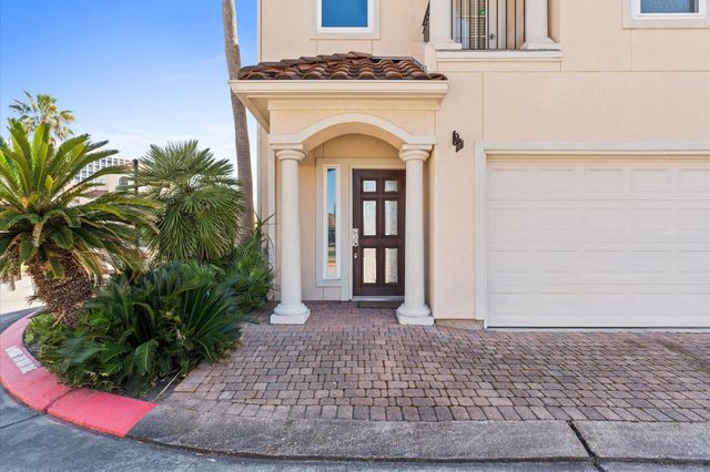 6107 Windwater Pointe, Houston, TX 77036