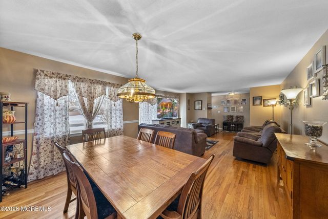 126 Newbury Road, Howell, NJ 07731