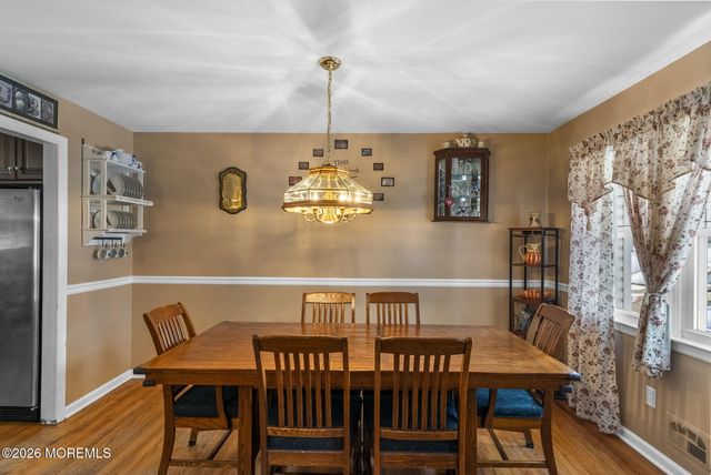 126 Newbury Road, Howell, NJ 07731