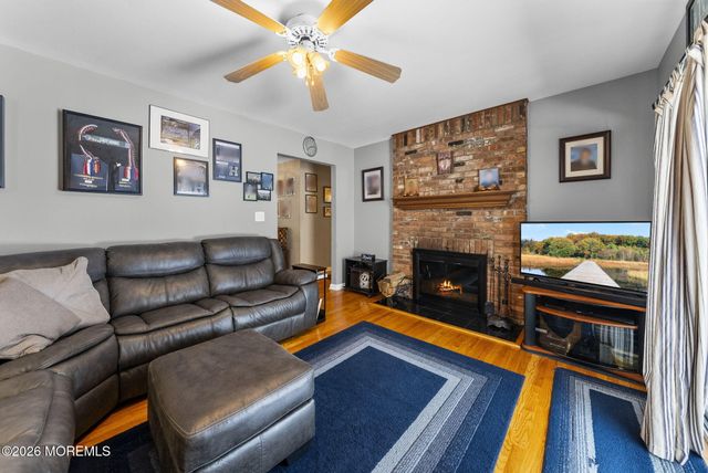 126 Newbury Road, Howell, NJ 07731