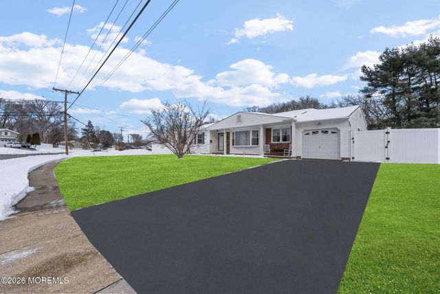 126 Newbury Road, Howell, NJ 07731