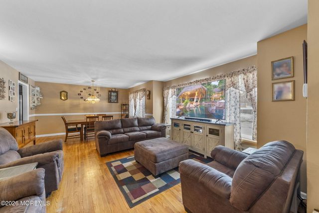 126 Newbury Road, Howell, NJ 07731