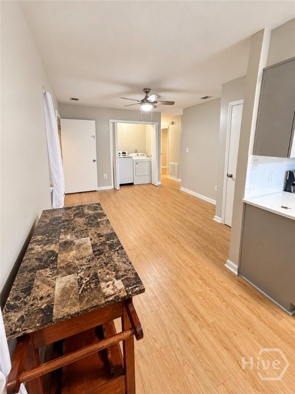 Image 10 of property listing at 118 Lucian Circle, Savannah, GA 31406