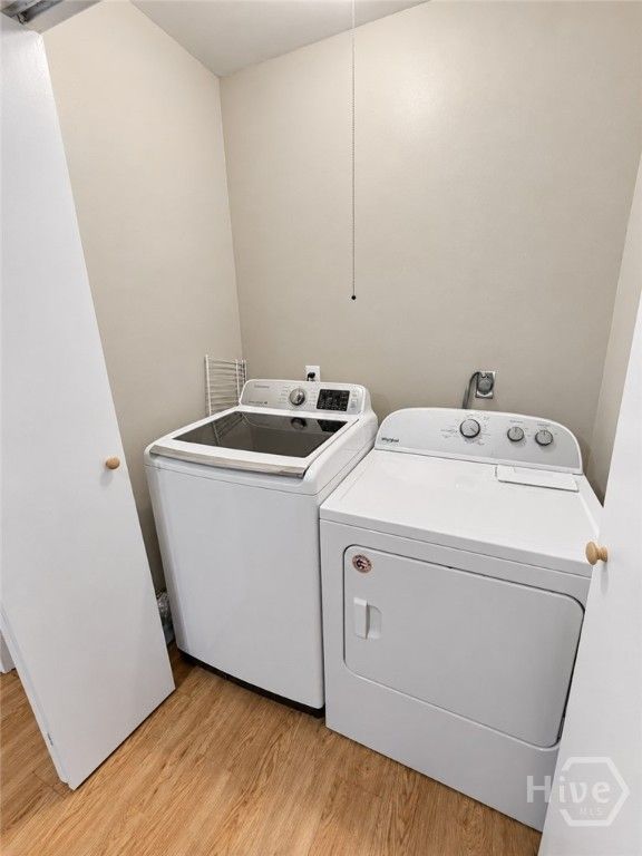 Image 12 of property listing at 118 Lucian Circle, Savannah, GA 31406