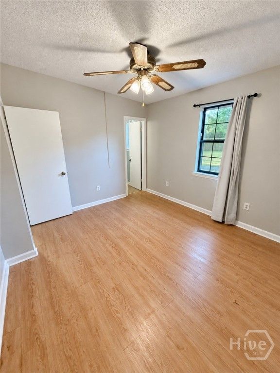 Image 26 of property listing at 118 Lucian Circle, Savannah, GA 31406