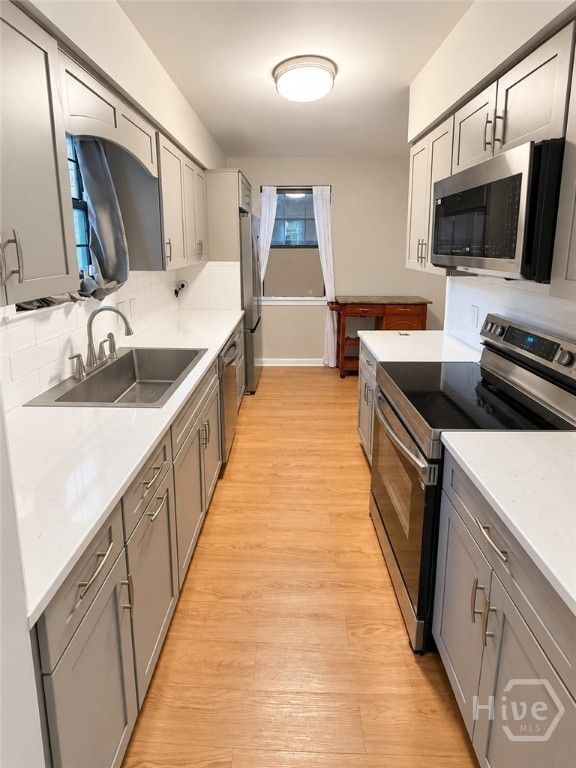 Image 6 of property listing at 118 Lucian Circle, Savannah, GA 31406
