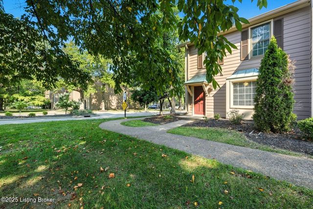 10401 Shelbyville Rd, Louisville, KY 40223