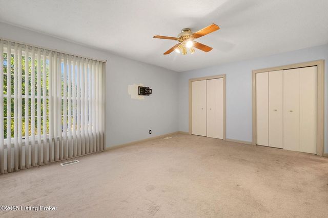 10401 Shelbyville Rd, Louisville, KY 40223