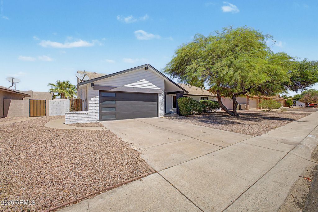 6030 W RIVIERA Drive, Glendale, AZ 85304 — exterior