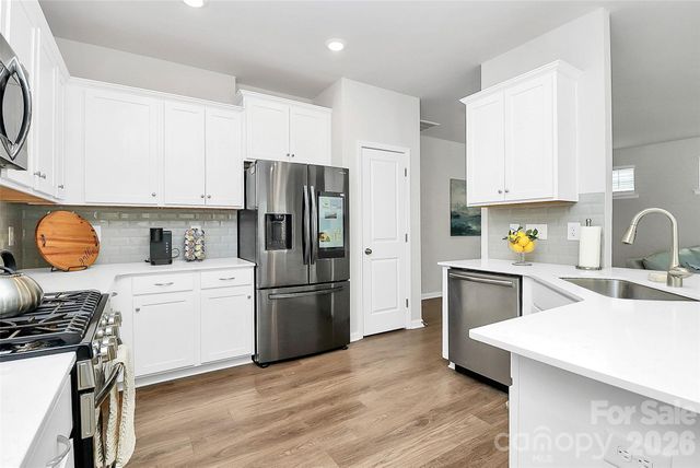 5766 Soft Shell Drive, Lancaster, SC 29720