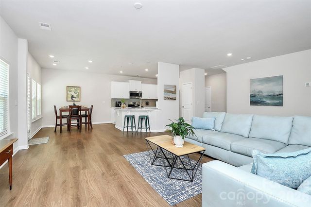 5766 Soft Shell Drive, Lancaster, SC 29720