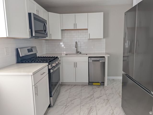 2880 S MERTON WAY, Magna, UT 84044