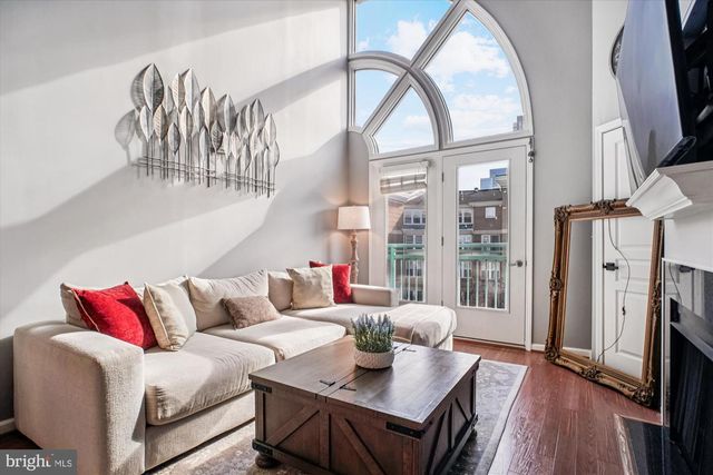 12000 MARKET ST #415, Reston, VA 20190