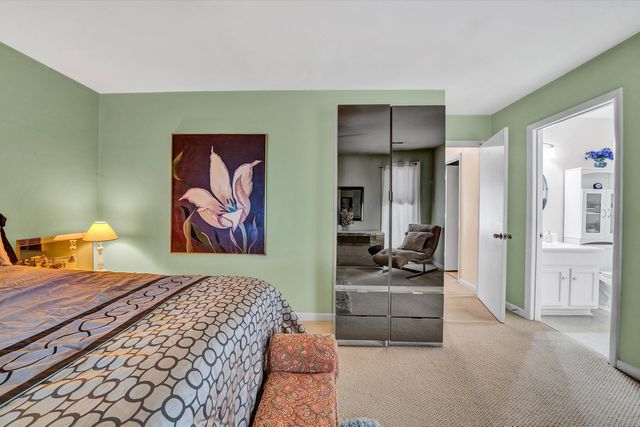 7015 Autumn Wood LN, Roanoke, VA 24019