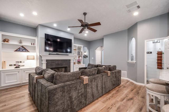 17310 Crescent Canyon Drive, Houston, TX 77095