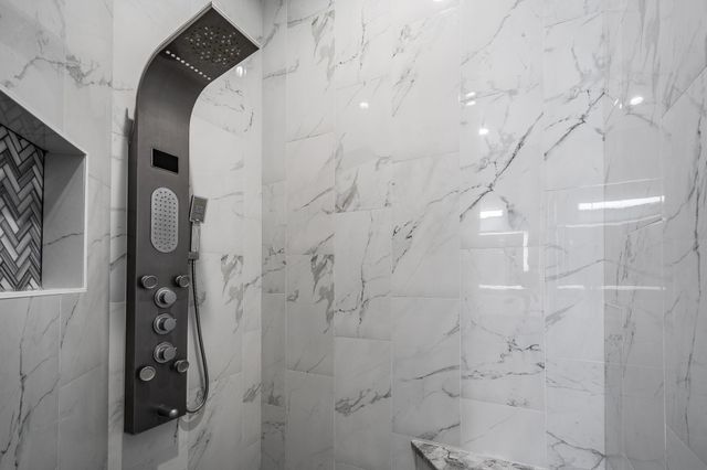 17310 Crescent Canyon Drive, Houston, TX 77095