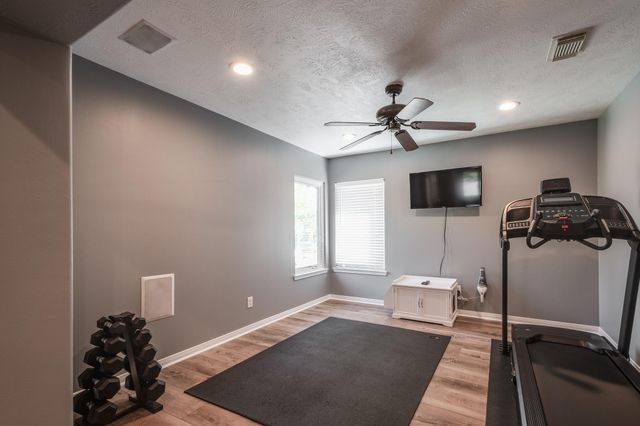 17310 Crescent Canyon Drive, Houston, TX 77095