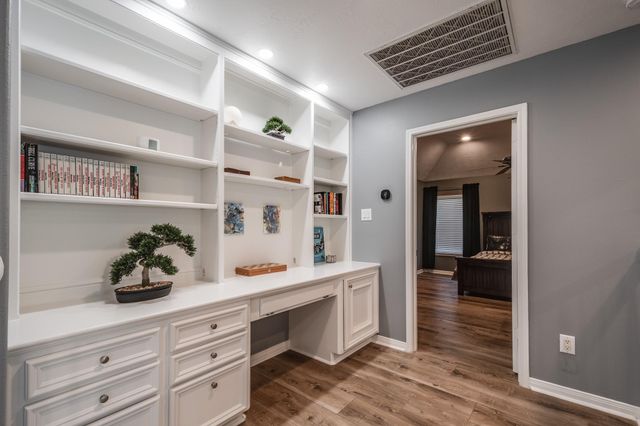 17310 Crescent Canyon Drive, Houston, TX 77095