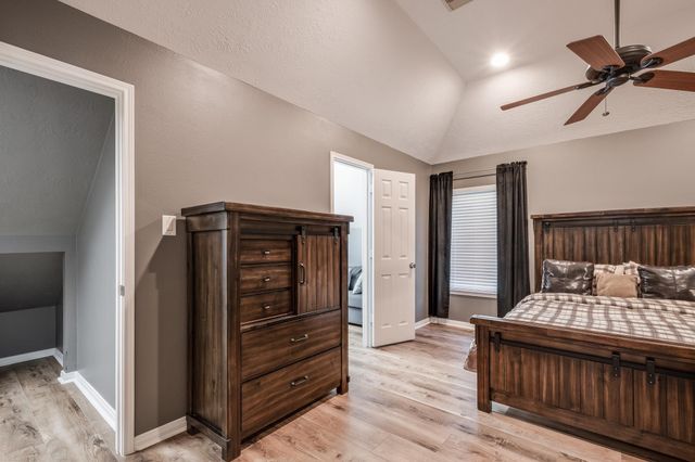 17310 Crescent Canyon Drive, Houston, TX 77095