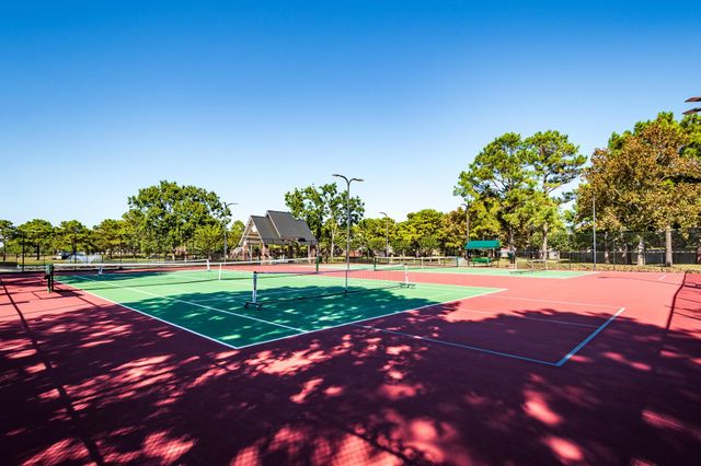 17310 Crescent Canyon Drive, Houston, TX 77095