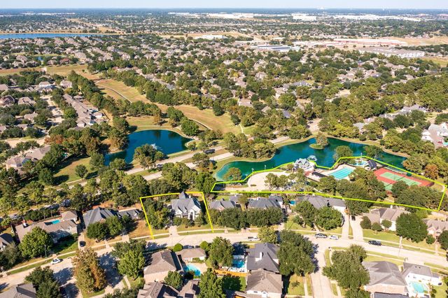 17310 Crescent Canyon Drive, Houston, TX 77095