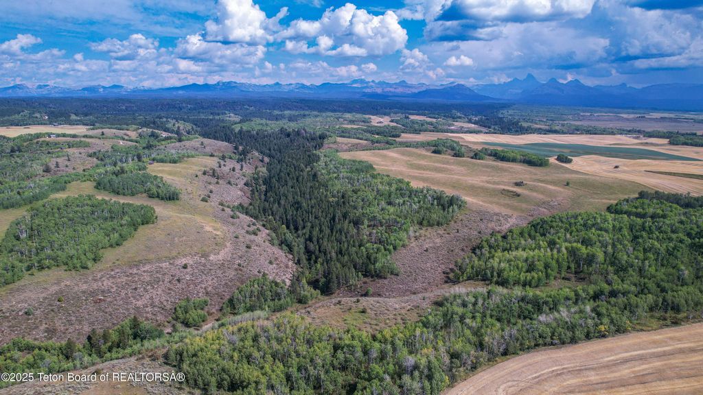 DECKERS PT Road, Felt, ID 83424 photo 15