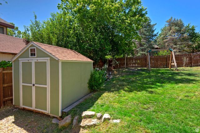 1339 W MORNING VISTA DR, Taylorsville, UT 84123