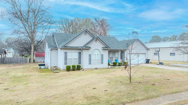 115 N COLLEGE ST, Halls, TN 38040