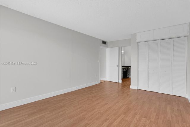 7928 West Dr 606, North Bay Village, FL 33141
