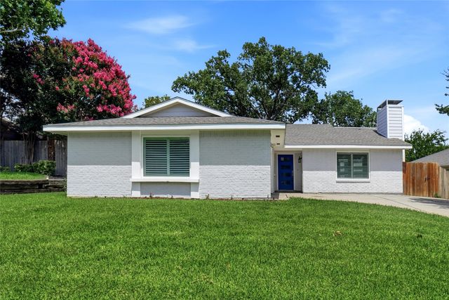 3104 Story Lane, Bedford, TX 76021