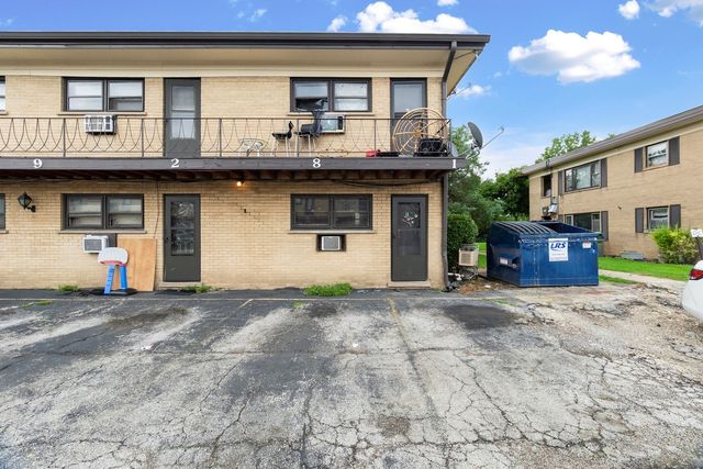 41 King Arthur Court 1, Northlake, IL 60164