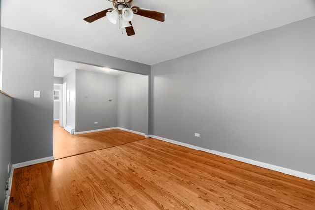 41 King Arthur Court 1, Northlake, IL 60164