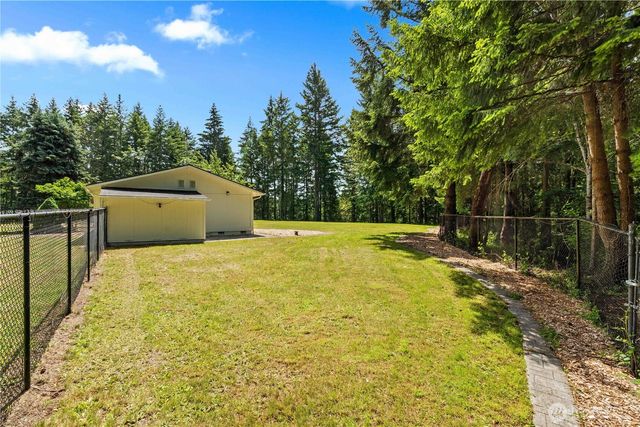 22314 196th Street E, Orting, WA 98360