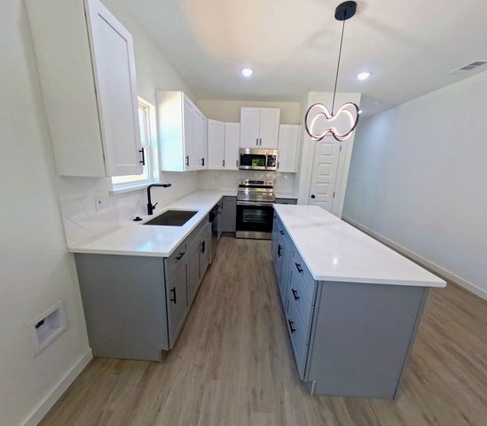 264 10th Street NE, Paris, TX 75460